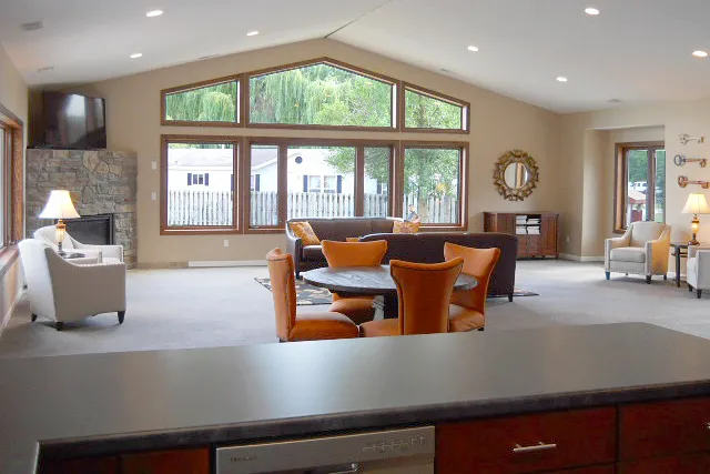 Lake Village Manufactured Home Community Picture 4