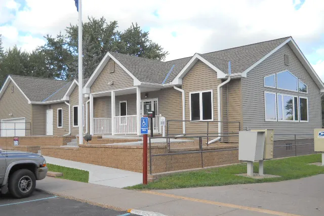 Lake Village Manufactured Home Community Picture 3