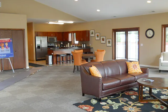 Lake Village Manufactured Home Community Picture 8