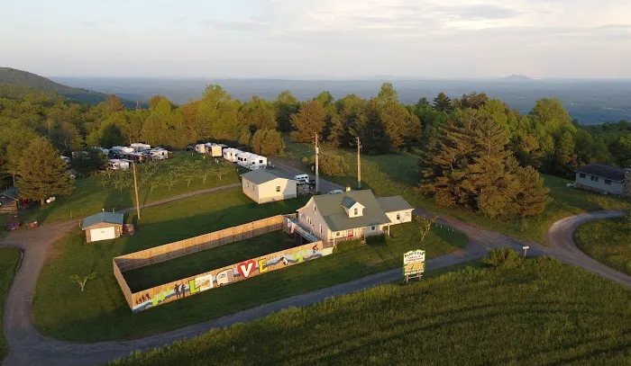 Fancy Gap Cabins and Campground Picture 1