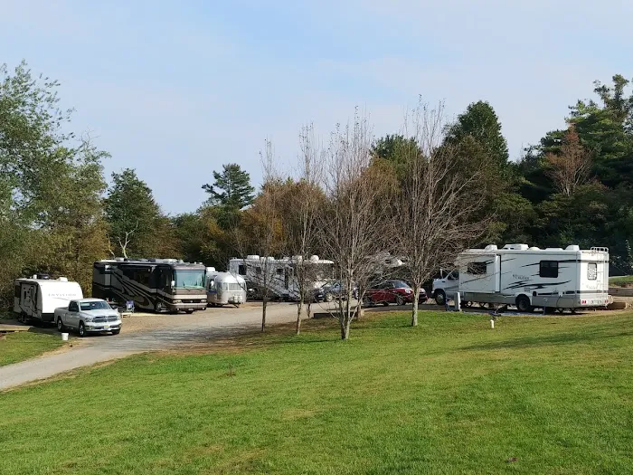 Fancy Gap Cabins and Campground Picture 6