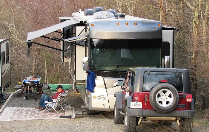 Fancy Gap Cabins and Campground Picture 7