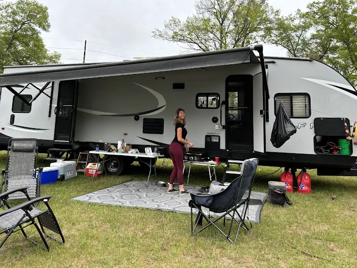 Thornton's RV Resort and Campground Picture 5