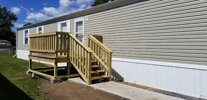 Wolf Creek Village Mobile Home & RV Park Picture 10