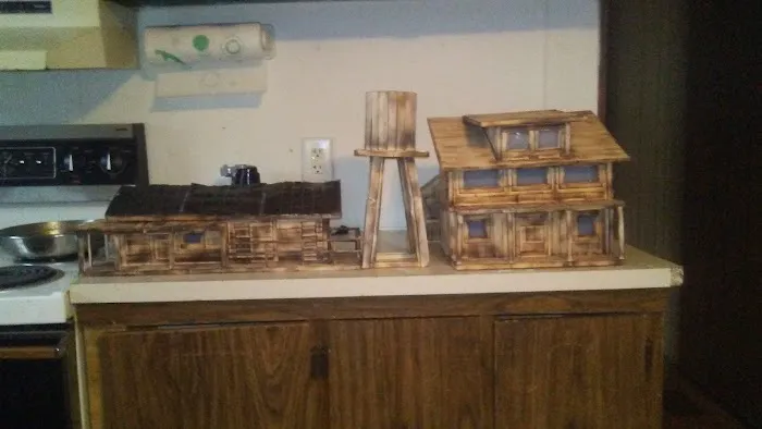 Pinecrest Mobile Home Par Picture 2