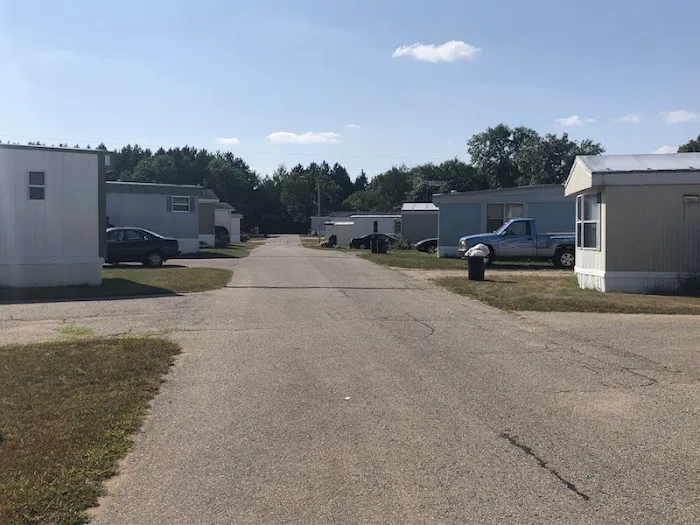 Westwood Meadows Manufactured Housing Community Picture 2