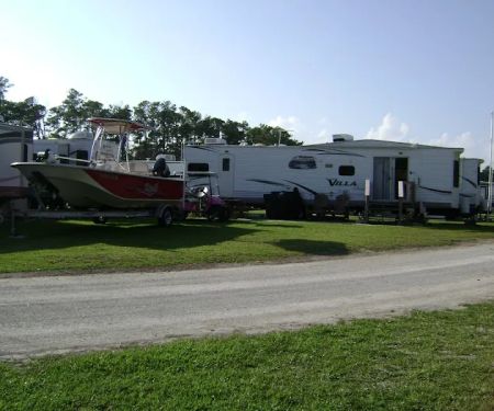 River's Edge Family Campground