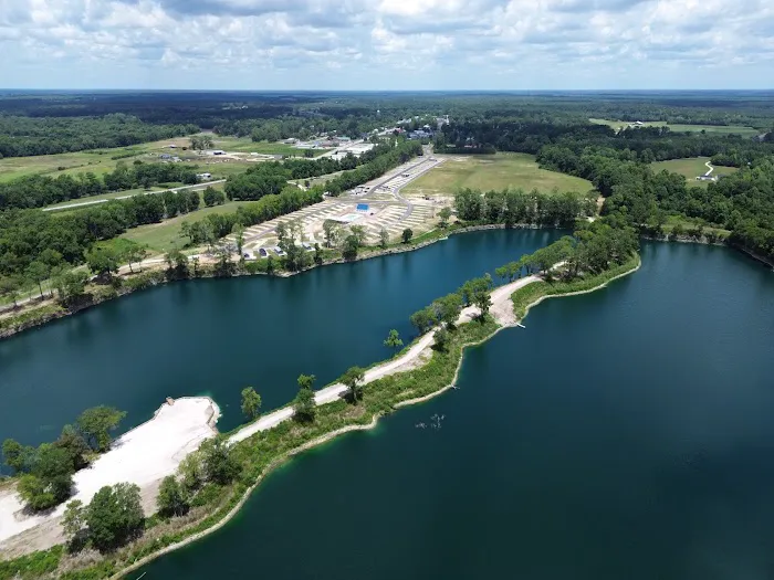 The Lakes RV & Cabin Resort Picture 1