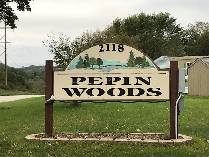 Pepin Woods Manufactured Home Community Picture 3