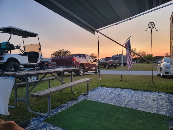 White Oak Shores Campground Picture 7