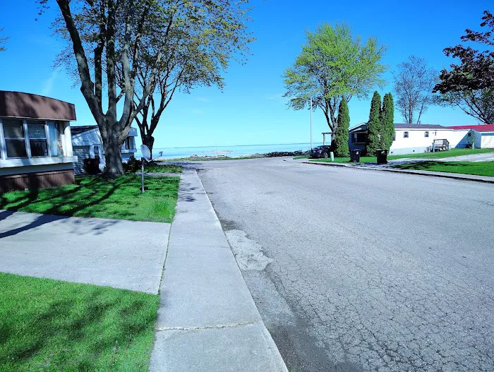 Bayside Community Picture 2