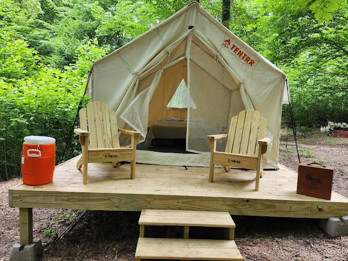 Lazy Ferret Glamping Picture 1