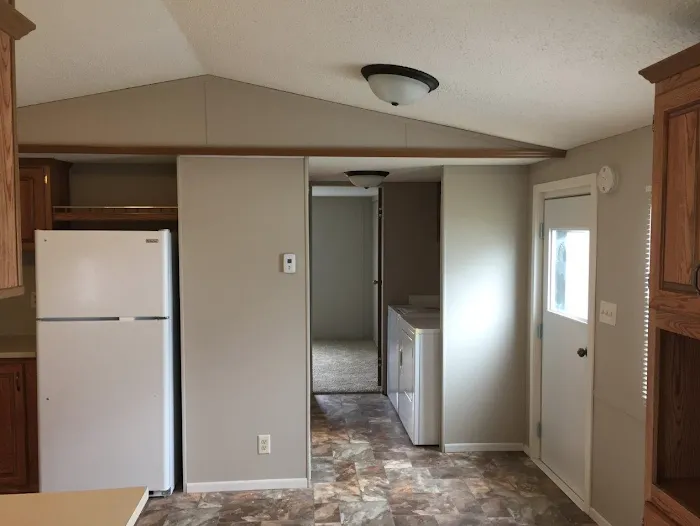 Hastings Terrace Mobile Home and RV Park Picture 8