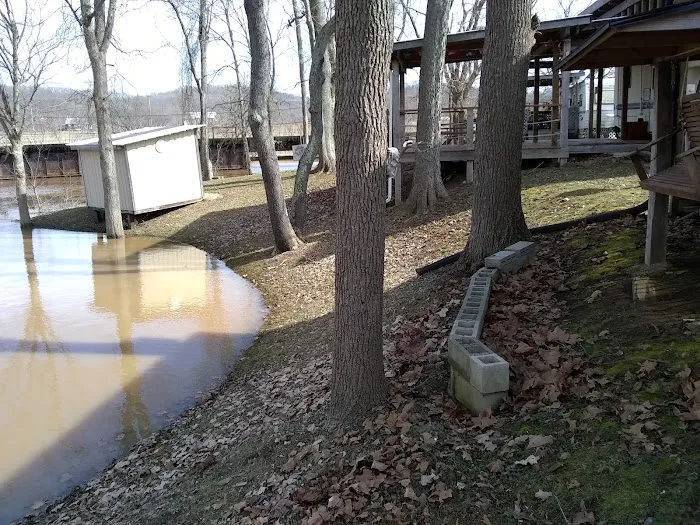 Shady Waters Campground Picture 1