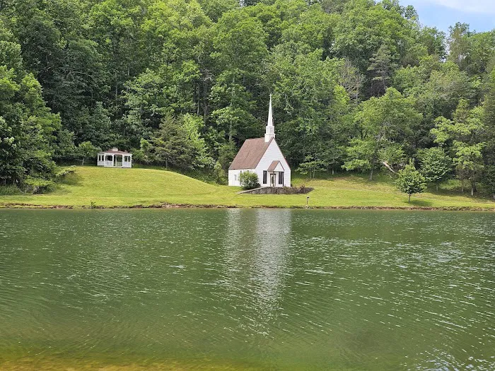 Rippling Waters Campground Picture 3