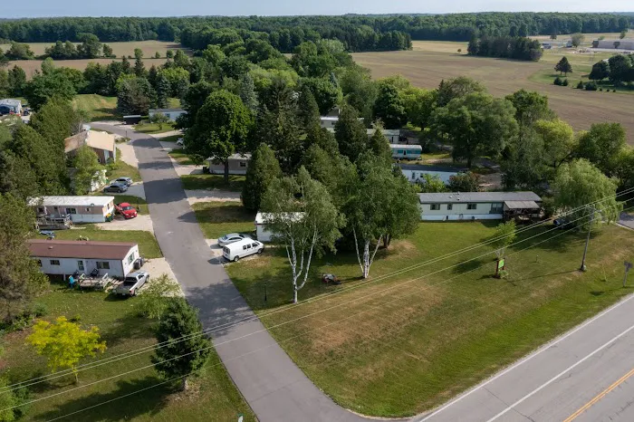 Cherry Estates Mobile Home Park Picture 4