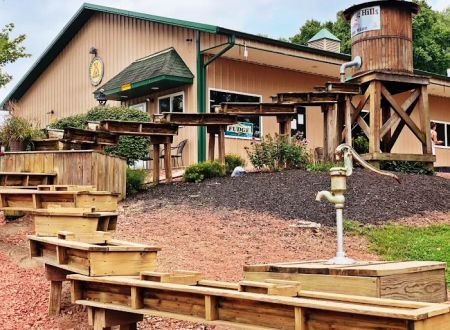 Hocking Hills KOA Holiday