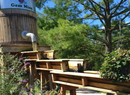 Hocking Hills Gem Mine