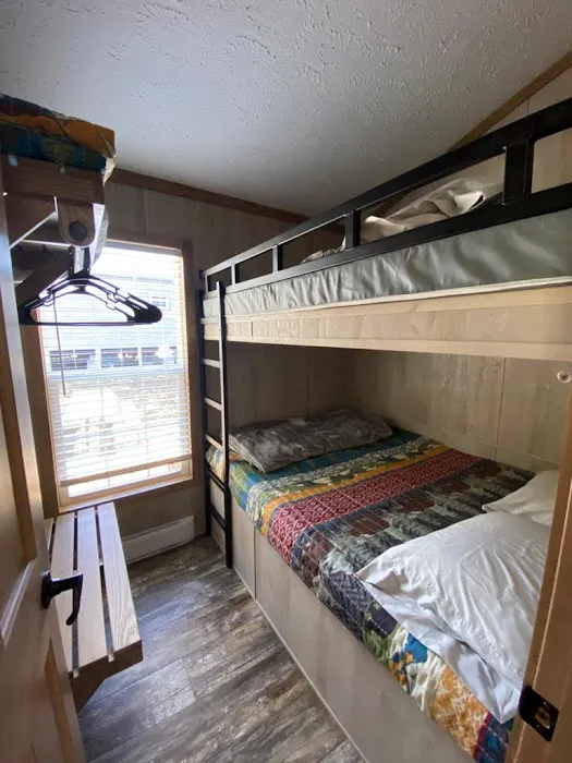 Hilltop Resorts and Campgrounds Picture 7