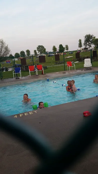 Lazy Dog Camp Resort & Pay Lake Picture 3