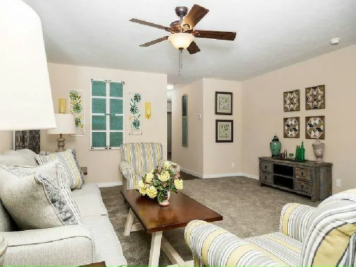 Cimarron Park Manufactured Home Community Picture 9