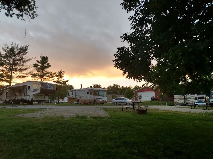 Stussy RV Park Picture 4