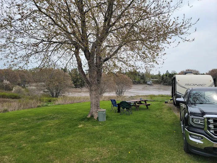 Sunset Point Campground Picture 10