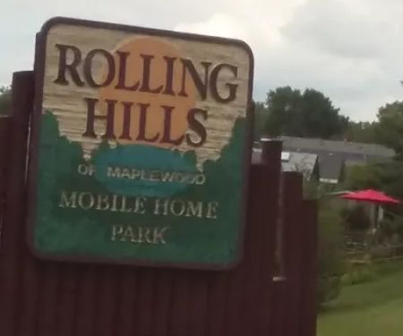 Rolling Hills Estates Mobile Homes Community