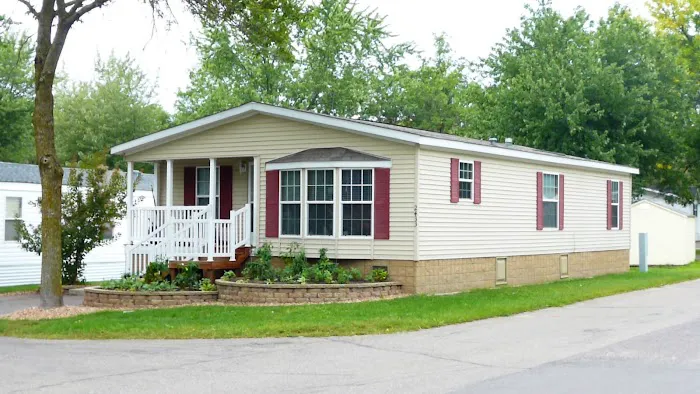 Beaver Lake Estates Manufactured Home Community Picture 4