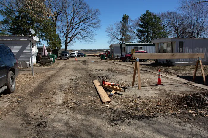 Twenty-Nine Pines Manufactured Home Community Picture 6