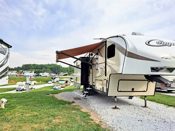 Mayberry Campground Picture 10