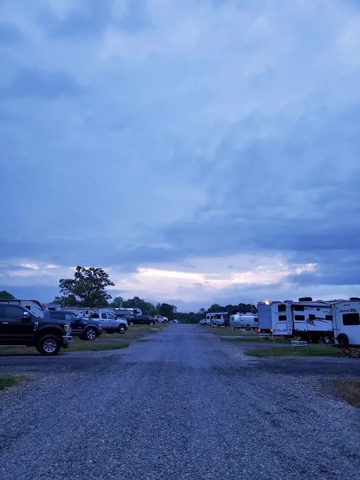 Black Dog Acres RV Park Picture 6