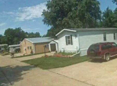 Wheel Estates Mobile Home Park and Self Storage