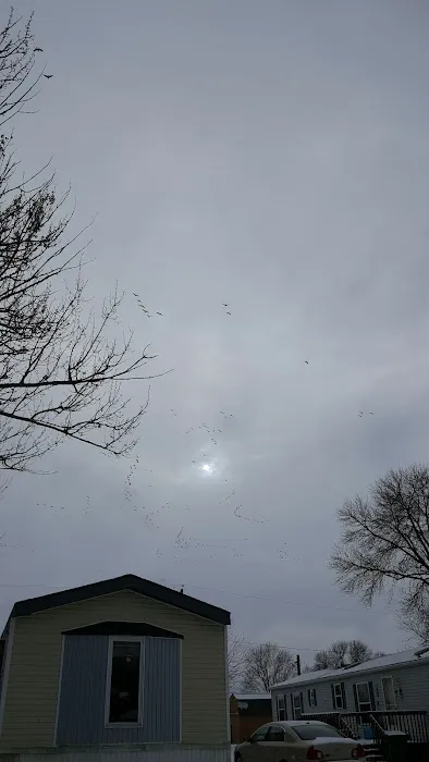 Hartford Mobile Home Park Picture 1