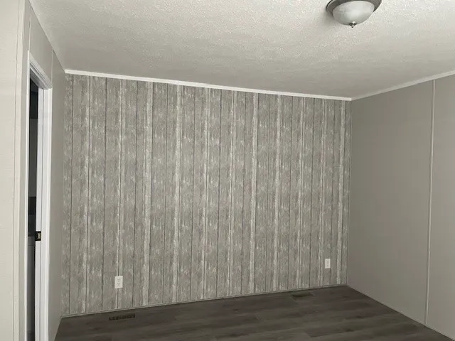 Fairfax Community - Pleasant Valley Picture 4