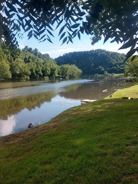 River Views Campground Picture 2