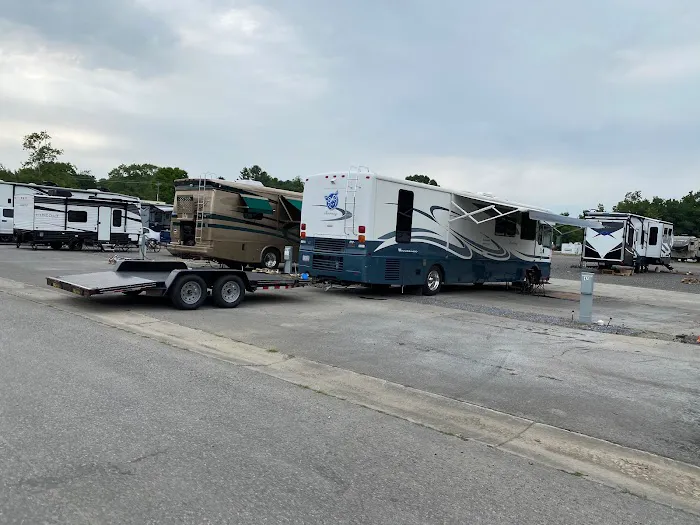 Appalachian RV Resort Picture 4