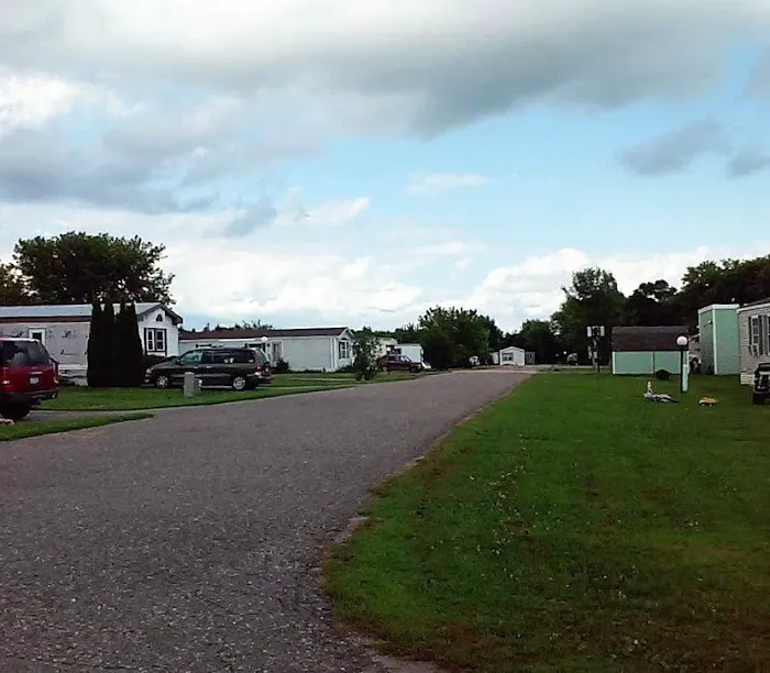 Riverside Mobile Home Park Picture 2