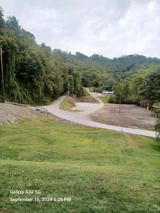 Elkhorn Creek Campground Picture 4