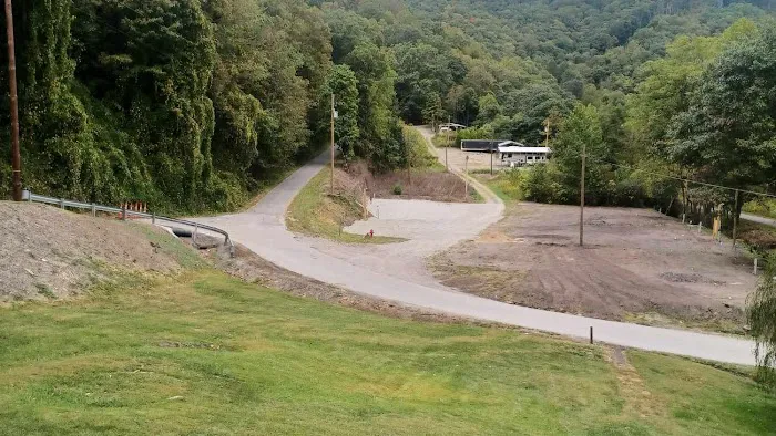 Elkhorn Creek Campground Picture 5