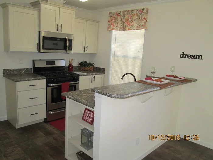 Colonial Village Picture 2