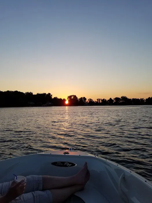 Whispering Bay Resort Picture 1