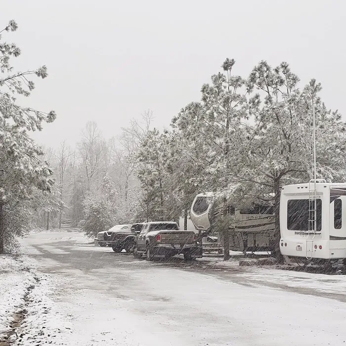 Simple Times RV Park and Campground Picture 2