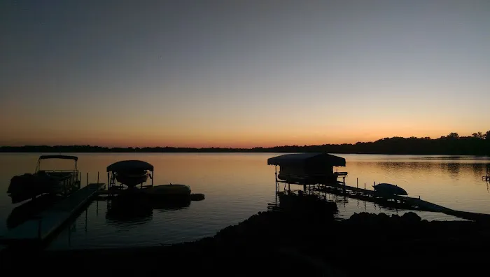 Lakeshore Terrace Manufactured Home Community Picture 4