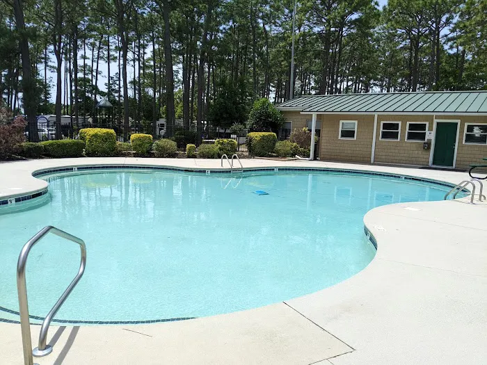Whispering Pines RV Park & Campground Picture 6