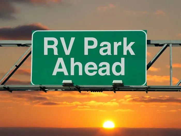 Wheel House RV Park Picture 6