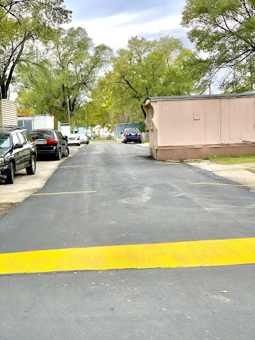 Radio City Mobile Home Park Picture 4