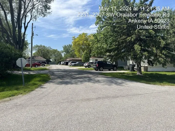 Mel Ray Mobile Home Community Picture 4