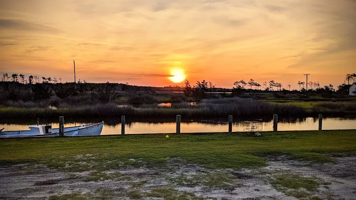 Cedar Creek Campground Marina Picture 4