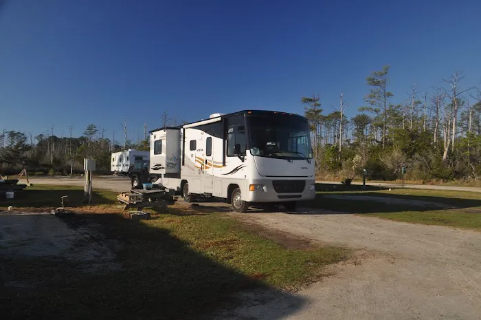 Cedar Creek Campground Marina Picture 8
